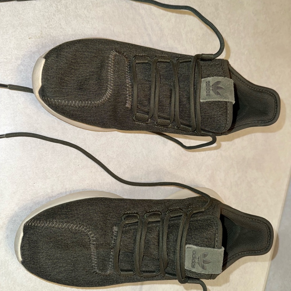 Adidas Ortholite Shoes Size 7 Green Women's
Athletic Sneakers
